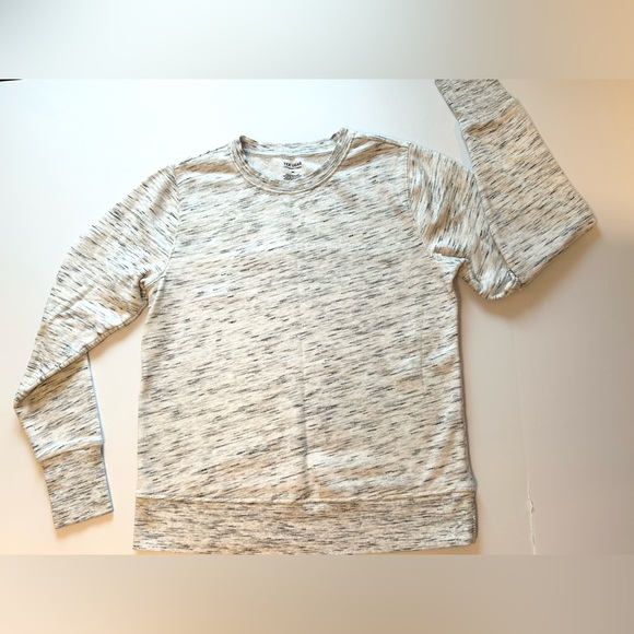 tek gear Tops - Tek Gear Women's Heather Gray Crew Neck Casual Sweatshirt